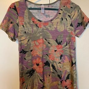 Classic T, small, slightly used